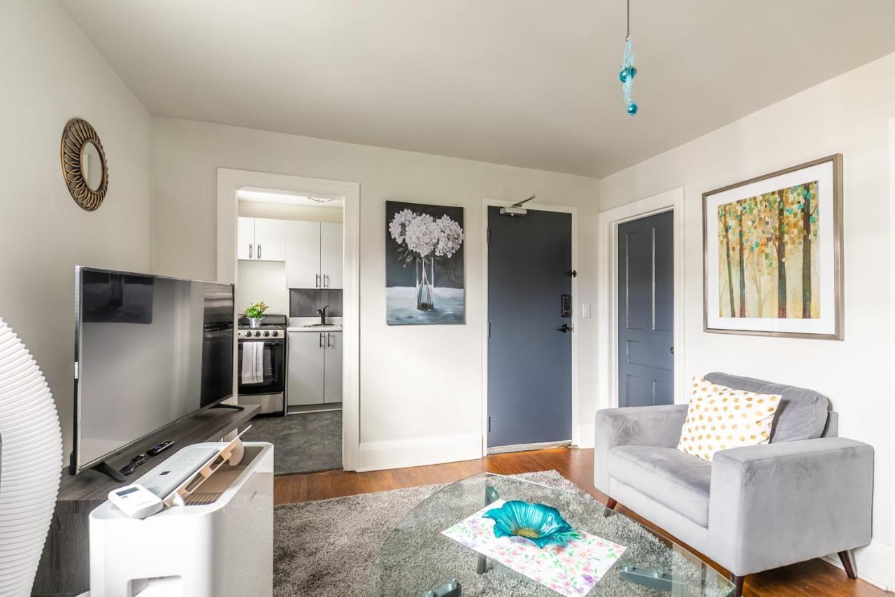 Cozy 1Br Apt - In The Heart Of Dt Hamilton Apartment Luaran gambar